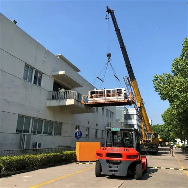 新华镇起重机司机十吊十不吊